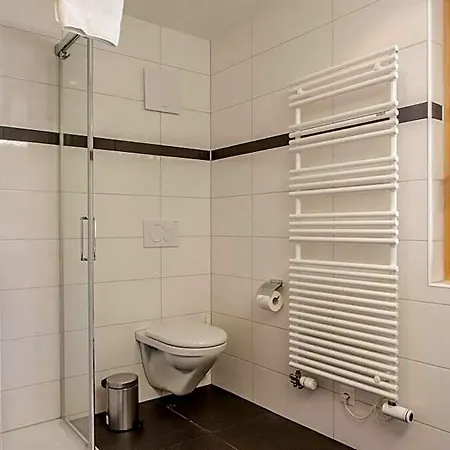 Hotell Alia And 5*